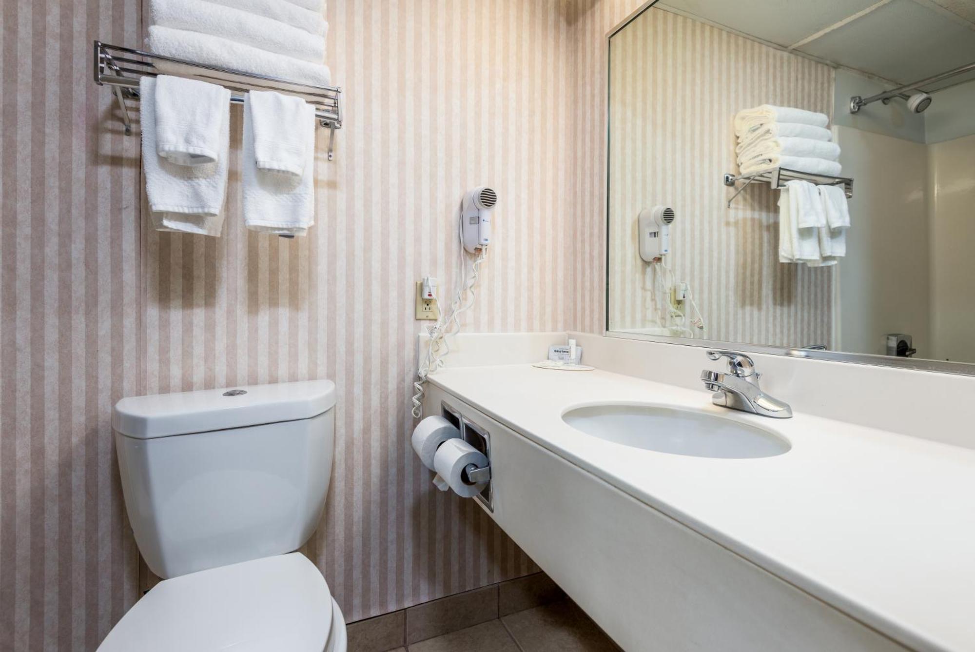 Baymont By Wyndham Bartonsville Poconos Zewnętrze zdjęcie