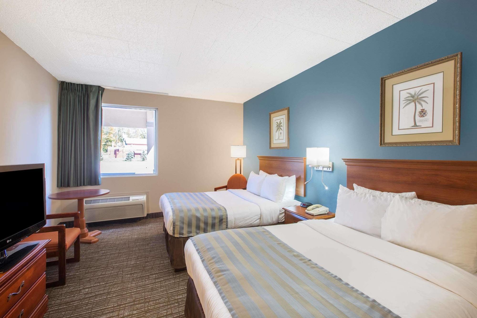 Baymont By Wyndham Bartonsville Poconos Zewnętrze zdjęcie